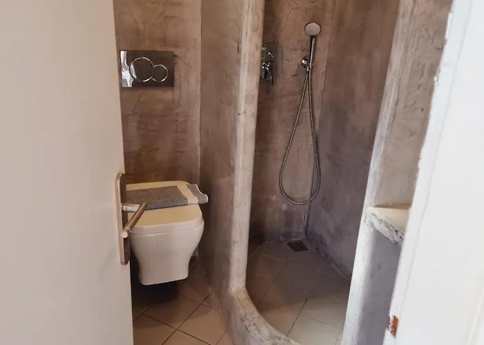 Budget 50m From The And Center Ξενοδοχείο *