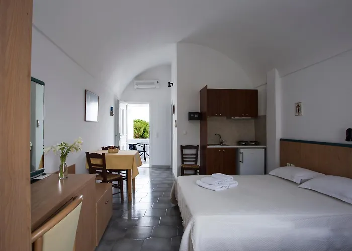 Hotel Budget 50m From The And Center *