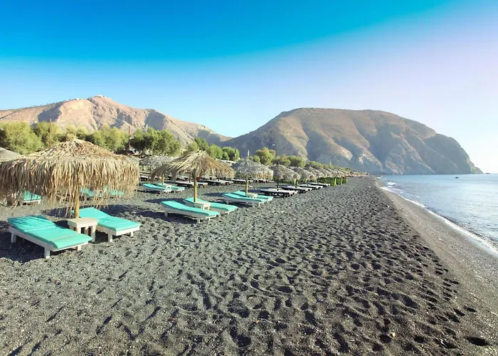 Hotel Budget 50m From The And Center Perissa (Santorini)